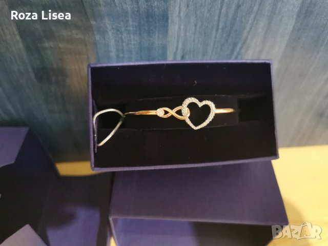 Нова гривна на Swarovski , снимка 7 - Гривни - 41528626