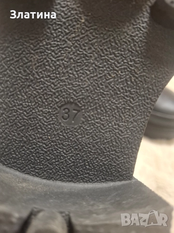 Оригинални боти Guess , като нови , снимка 4 - Дамски боти - 52900648