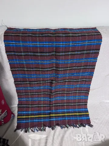 Тъкани престилки, снимка 3 - Антикварни и старинни предмети - 48212764