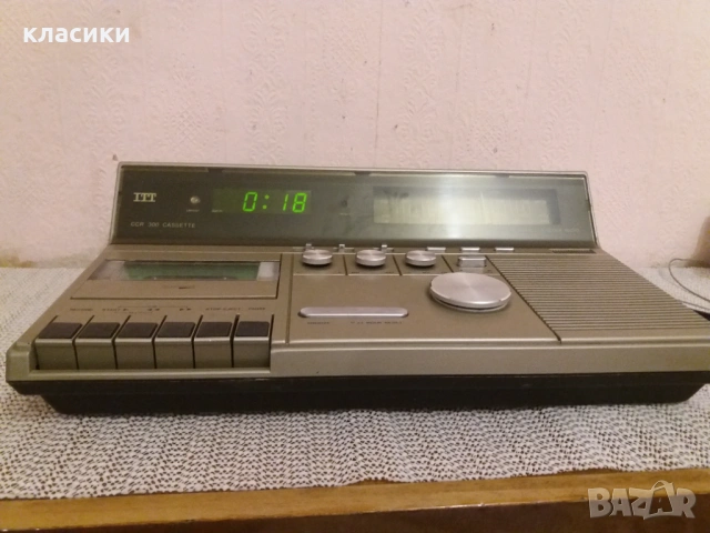 Радиокасетофон часовник ITT Schaub Lorenz.  , снимка 4 - Радиокасетофони, транзистори - 53480453
