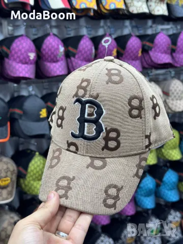 Burberry унисекс шапки с козирка Различни цветове 