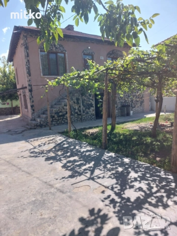 Продавам къща в село гърмен спешно!!!!! 150.000 хиляди лева!!!!! 