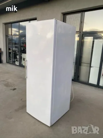 Фризер Bosch Инверторен мотор 400 литра, снимка 5 - Фризери - 48820458