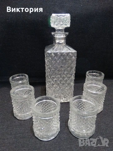 Сервиз / Комплект за уиски - 6 бр.чаши + гарафа/ бутилка, снимка 4 - Други - 36033968