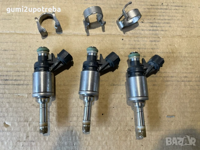 Горивен Инжектор 0261500299 SUZUKI SX4 S-Cross JY 2018 1.0 Турбо, снимка 4 - Части - 50892065