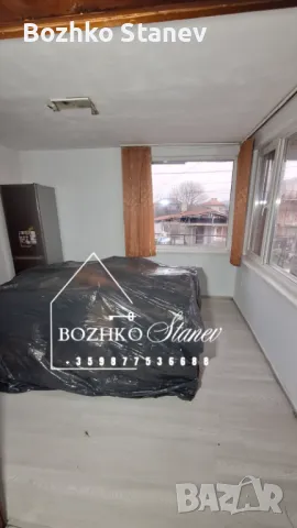 Продавам къща в гр. Долни Чифлик , снимка 7 - Къщи - 48241493