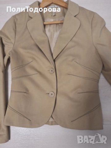 Дамско сако Capasca, снимка 3 - Сака - 49700563