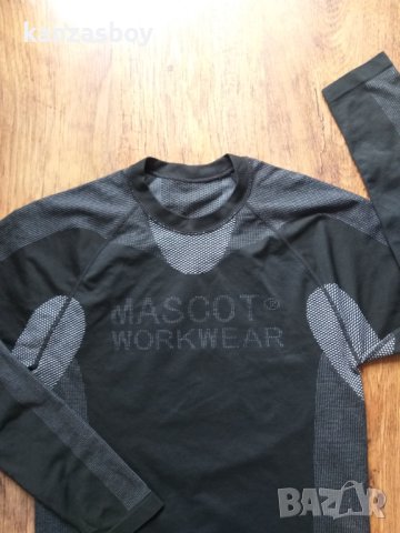 mascot workwear Functional Under Shirt - мъжка термо блуза КАТО НОВА, снимка 2 - Блузи - 40890016