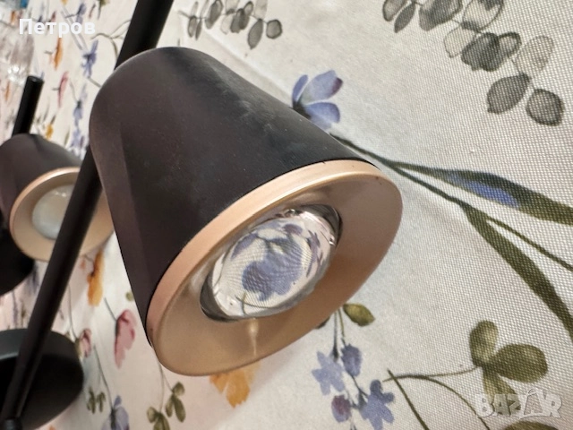 18W LED Тройна Спот Лампа Топло Бяла Светлина Черна, снимка 4 - Лед осветление - 52412289