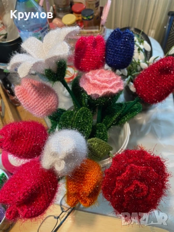 Плетени цветя на мама ръчно на 1 кука роза лилиум лале, снимка 3 - Декорация за дома - 53311221