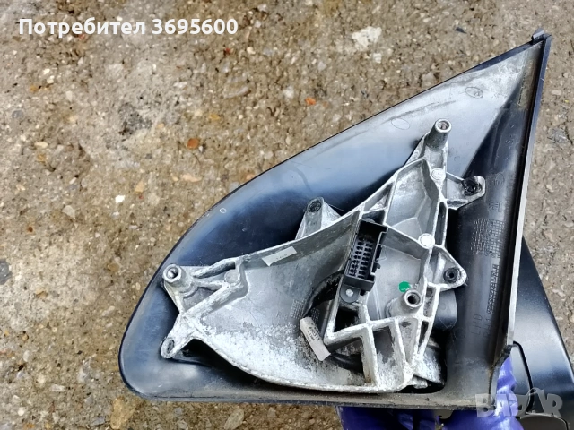 Дясно огледало Opel Astra H Опел Астра Х огледала, снимка 3 - Части - 53365078