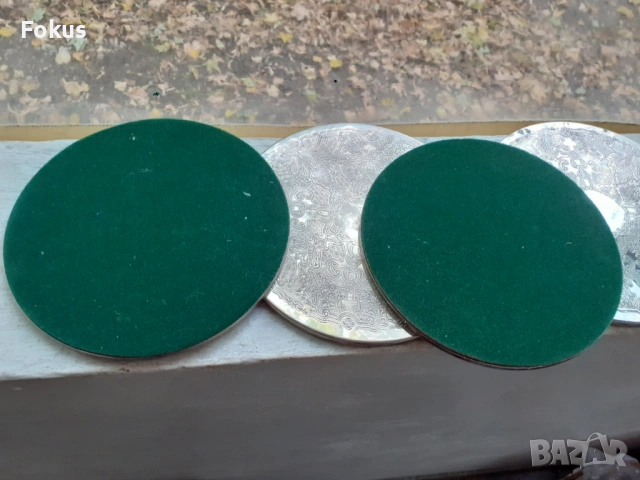 Комплект от четери метални чаши и подложки, снимка 7 - Антикварни и старинни предмети - 53410069