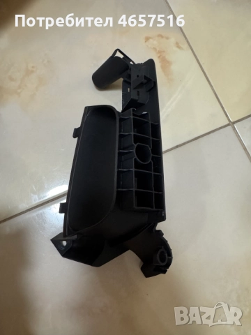 Вътрешна дръжка на предна дясна врата Ауди Audi A4 само за 50лв. 8K1867172A, снимка 3 - Части - 52520312