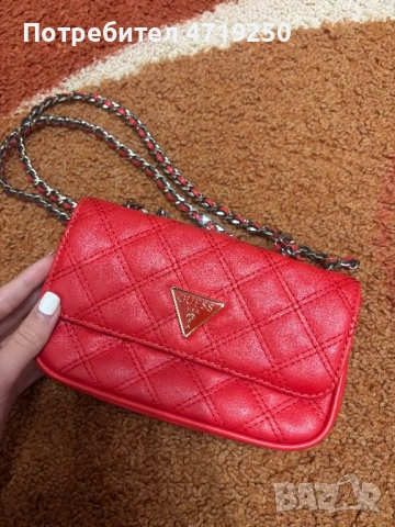 Оригинални чанти- GUESS; Victoria’s Secret, снимка 2 - Чанти - 53235136