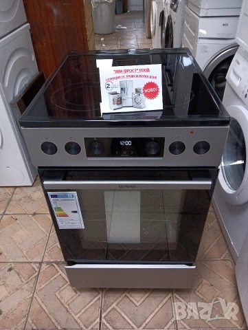Чисто нова тясна 50см иноксова свободно стояща печка с керамичен плот Gorenje с 2 години Гаранция!