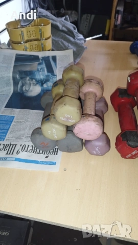 Гирички по 1кг, 2кг - фитнес дъмбели, снимка 5 - Фитнес уреди - 52395045