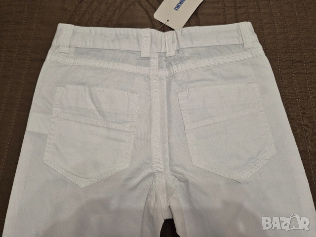 Нов бял панталон за момче на 7-8 год 122 - 128 см на LC Waikiki, снимка 2 - Детски панталони и дънки - 53799319