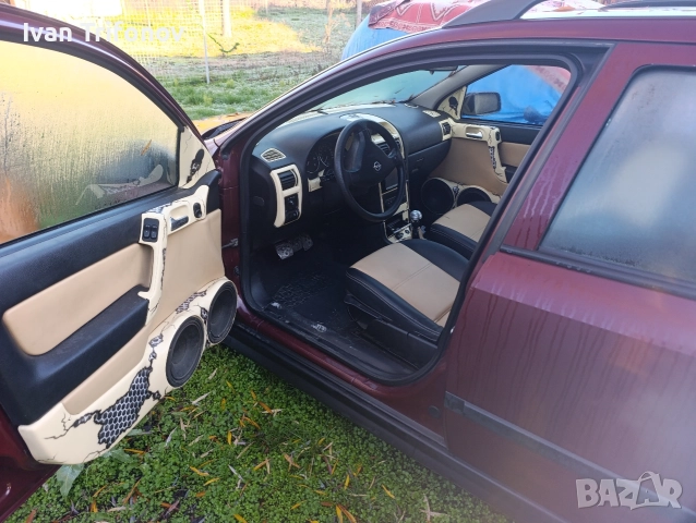 Опел Астра 2.0 DTI, снимка 6 - Автомобили и джипове - 52893864