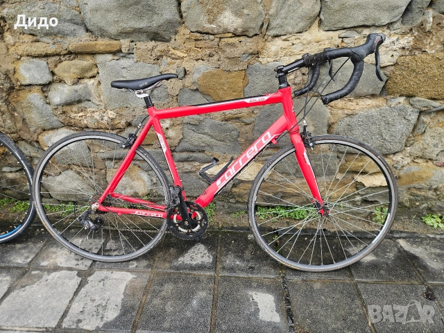 шосеен велосипед Carerra 
