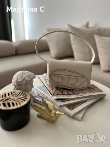 Бяла дамска чанта Diesel