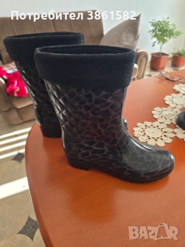 Ботуши гумени с подплата, снимка 3 - Дамски ботуши - 52943302