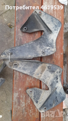 Honda Cr 125 250 2000 2001 пластмаси кори резервоар страници Хонда Цр , снимка 10 - Мотоциклети и мототехника - 52598186