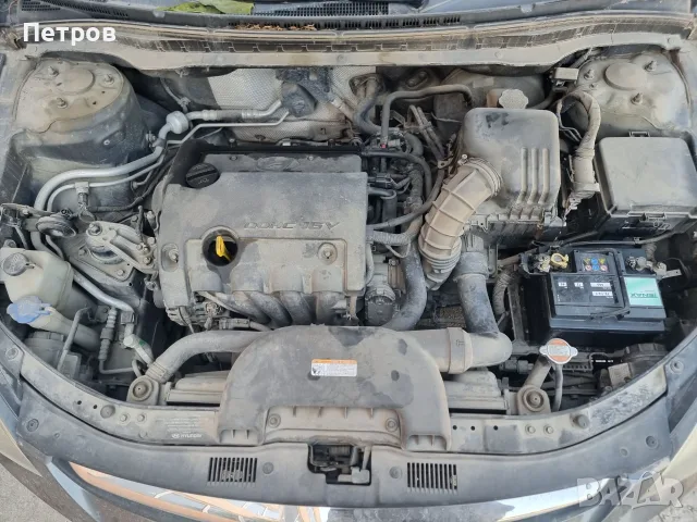 Hyundai I30 1.4 Фейс/Мултимедия/16 На части, снимка 8 - Автомобили и джипове - 56023945