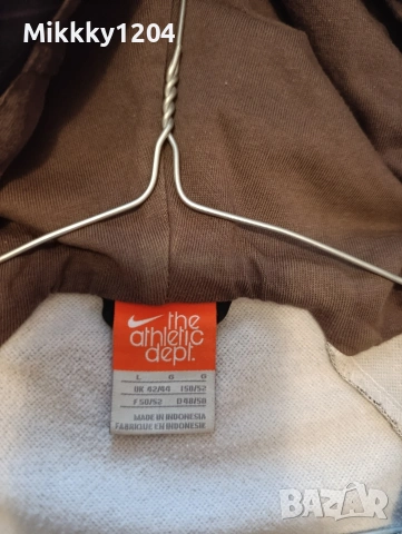 Горнище с качулка Nike, снимка 2 - Спортни дрехи, екипи - 53757810