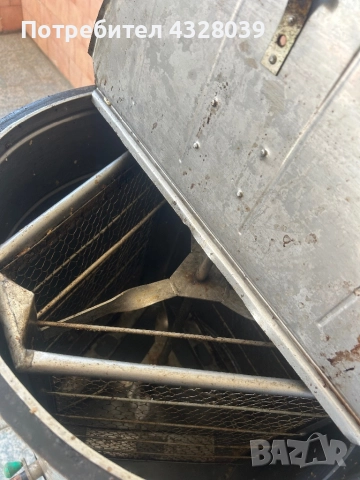 Центрофуга за мед, снимка 6 - Други животни - 52423112