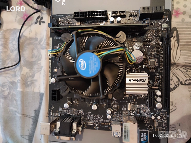 Комплект Intel G5400, Asrock H310, RAM 8GB DDR4, снимка 6 - Процесори - 53509378