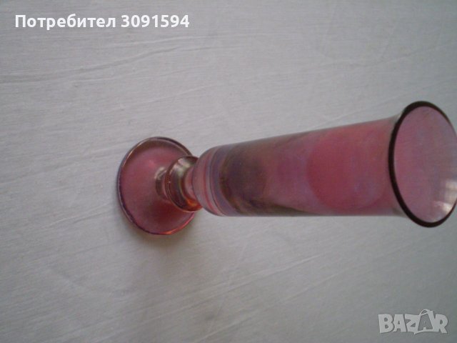  Ръчно издухана стъклена ваза с боровинков цвят, снимка 5 - Антикварни и старинни предмети - 40600255