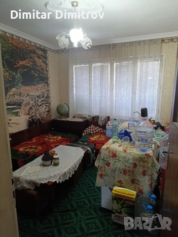 Продавам многостаен апартамент в центъра на град Търговище , снимка 2 - Апартаменти - 51791572