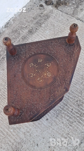 Етажерка махагов масив, снимка 2 - Етажерки - 52410157