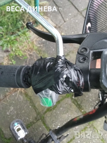 Продавам Електрически Сгъваем Велосипед с скорости Мотор 250 вата Батерия 36 волта 10 ампера , снимка 2 - Велосипеди - 53458292