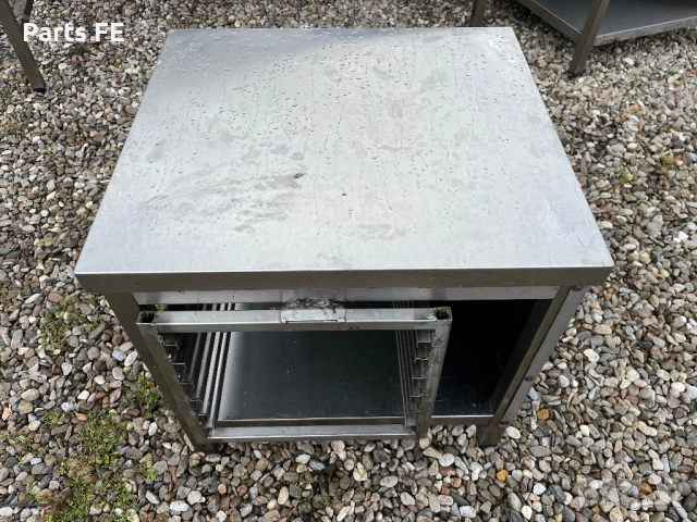 Професионална работна маса база гастро норма 1/1 