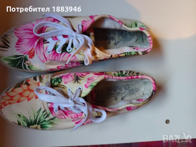 Детски или дамски гуменки, снимка 4 - Детски гуменки - 55713397