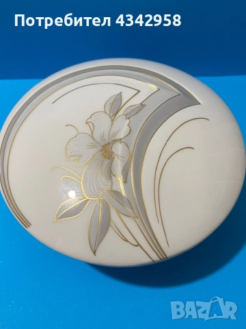 Винтидж порцеланова кутия Kaiser Porzellan с капак, декорирана с флорален мотив "Анабел".1970 г., снимка 3 - Антикварни и старинни предмети - 52895797