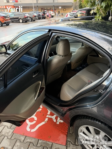 Lexus IS 220d Luxury , снимка 10 - Автомобили и джипове - 55792459