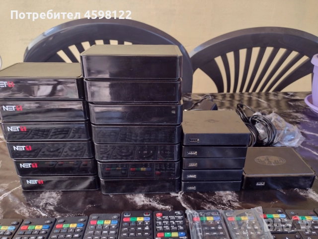 Продавам LOT от 25 IPTV Box TH100 TH200 MAG254