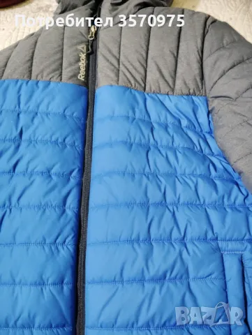 Продавам оригинално мъжко зимно яке марка Reebok размер L за 80лв якето е запазено , снимка 2 - Якета - 49636637