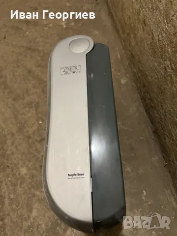 Дозатор за хартиени кърпи за ръце Hagleitner , снимка 6 - Други стоки за дома - 49237651