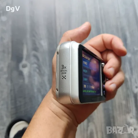 SONY Cyber-shot DSC-N1 Дигитална Камера фотоапарат , снимка 8 - Фотоапарати - 55858287