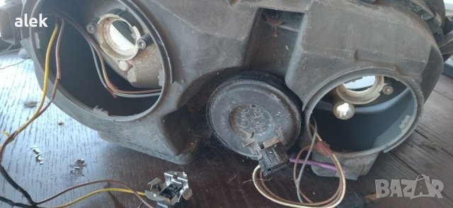 W208 ляв фар цена 30 лв , снимка 4 - Части - 41839514