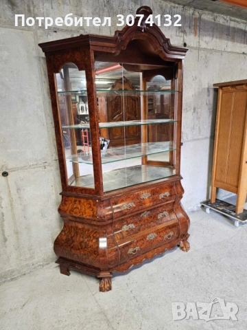 Витрина в стил Чипъндейл, снимка 2 - Секции и витрини - 52879095