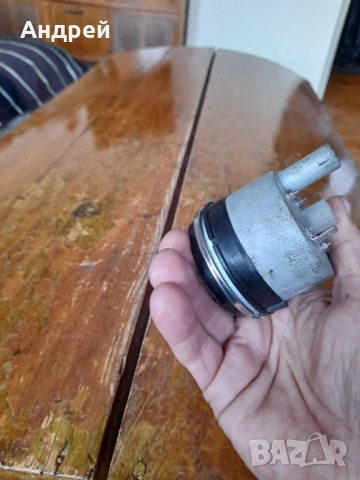 Стар часовник Кварц Лада,Ваз, снимка 6 - Други ценни предмети - 52296740