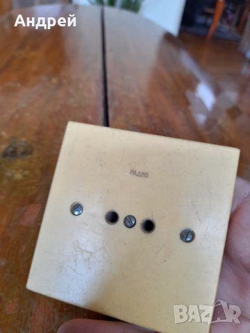 Стар контакт,розетка за радио,радиоточка #2, снимка 3 - Други ценни предмети - 41967474