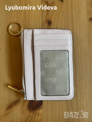 Карт холдър, снимка 2 - Портфейли, портмонета - 50648166