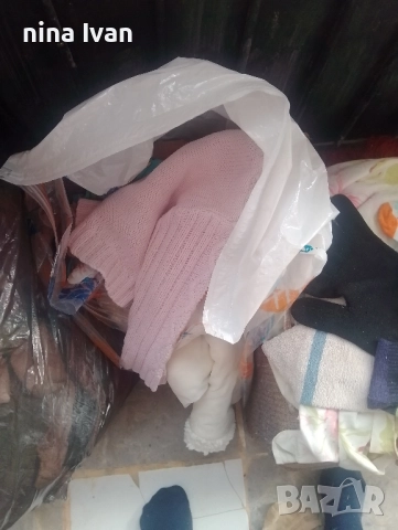 продавам детски дрехи за момиче на 4 години и за малки бебета 0-3 месеца , снимка 2 - Детски комплекти - 52360084