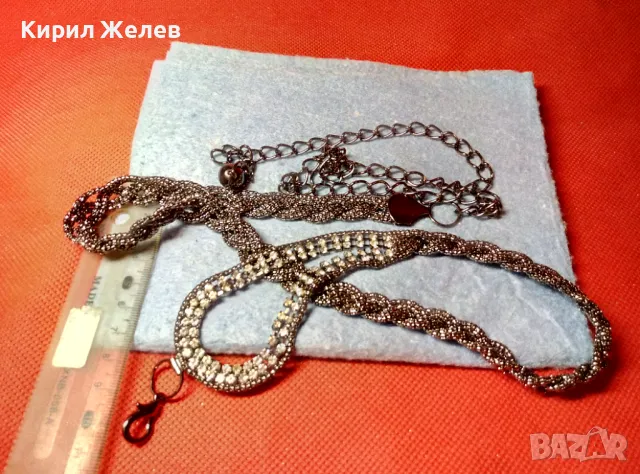 ШАРМАНТНО СРЕБРИСТО ФЕШЪН АРТ ДАМСКО КОЛАНЧЕ с ИСКРЯЩИ КРИСТАЛИ 47369