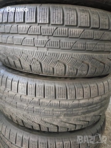 Продавам зимни гуми 225/ 45 /18, снимка 2 - Гуми и джанти - 52150958